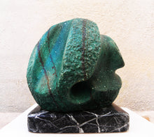 Load image into Gallery viewer, Arte en Piedra &quot;De las piedras que sueñan en ser Mar &quot;
