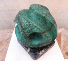 Load image into Gallery viewer, Arte en Piedra &quot;De las piedras que sueñan en ser Mar &quot;
