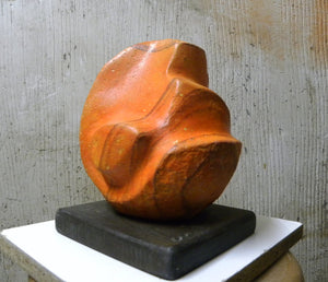 Arte en Piedra "Asteroide Naranja"